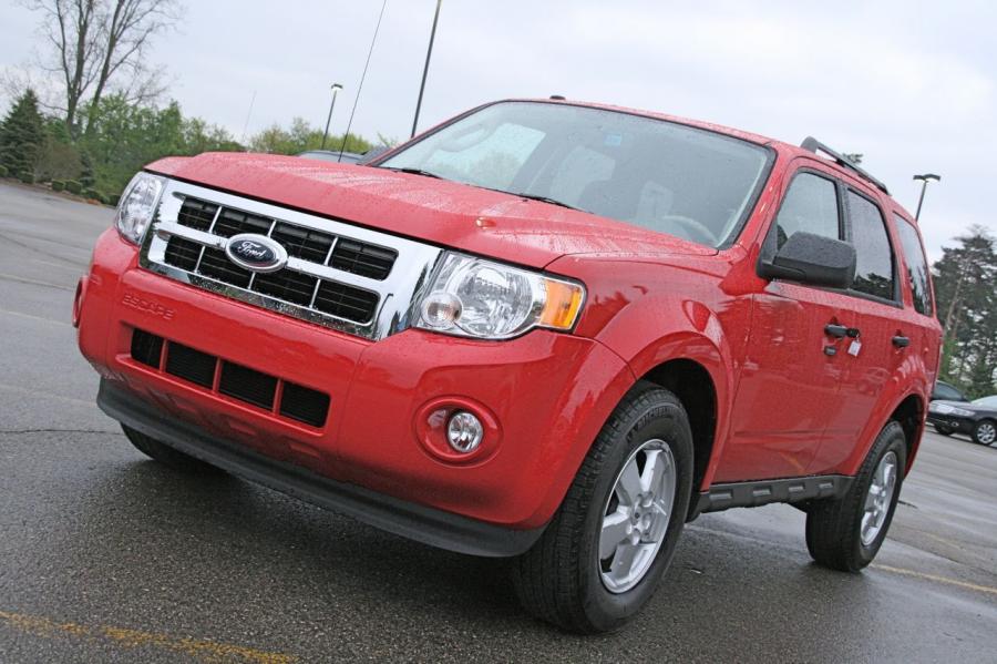  Ford Escape 2009 года  (фото 45 из 45)